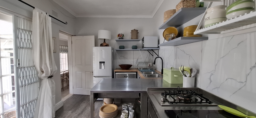 To Let 2 Bedroom Property for Rent in Tokai Western Cape